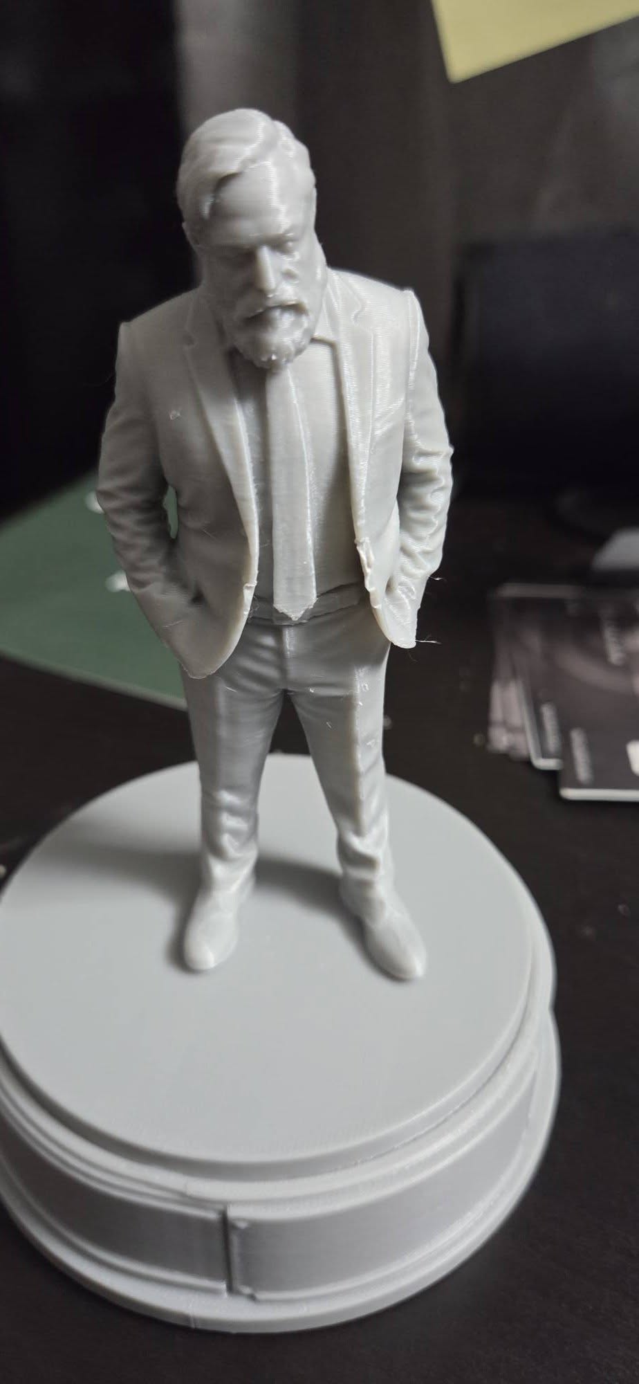 Custom 3D-Printed Full-Body Figurine – Personalized Standing Portrait