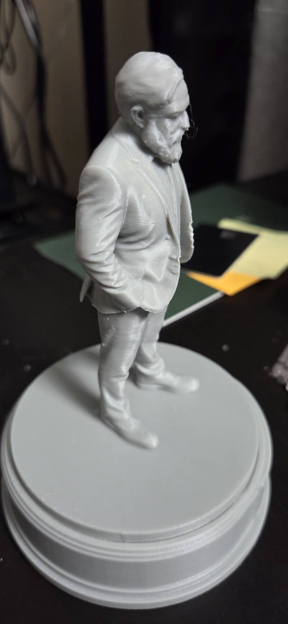 Custom 3D-Printed Full-Body Figurine – Personalized Standing Portrait