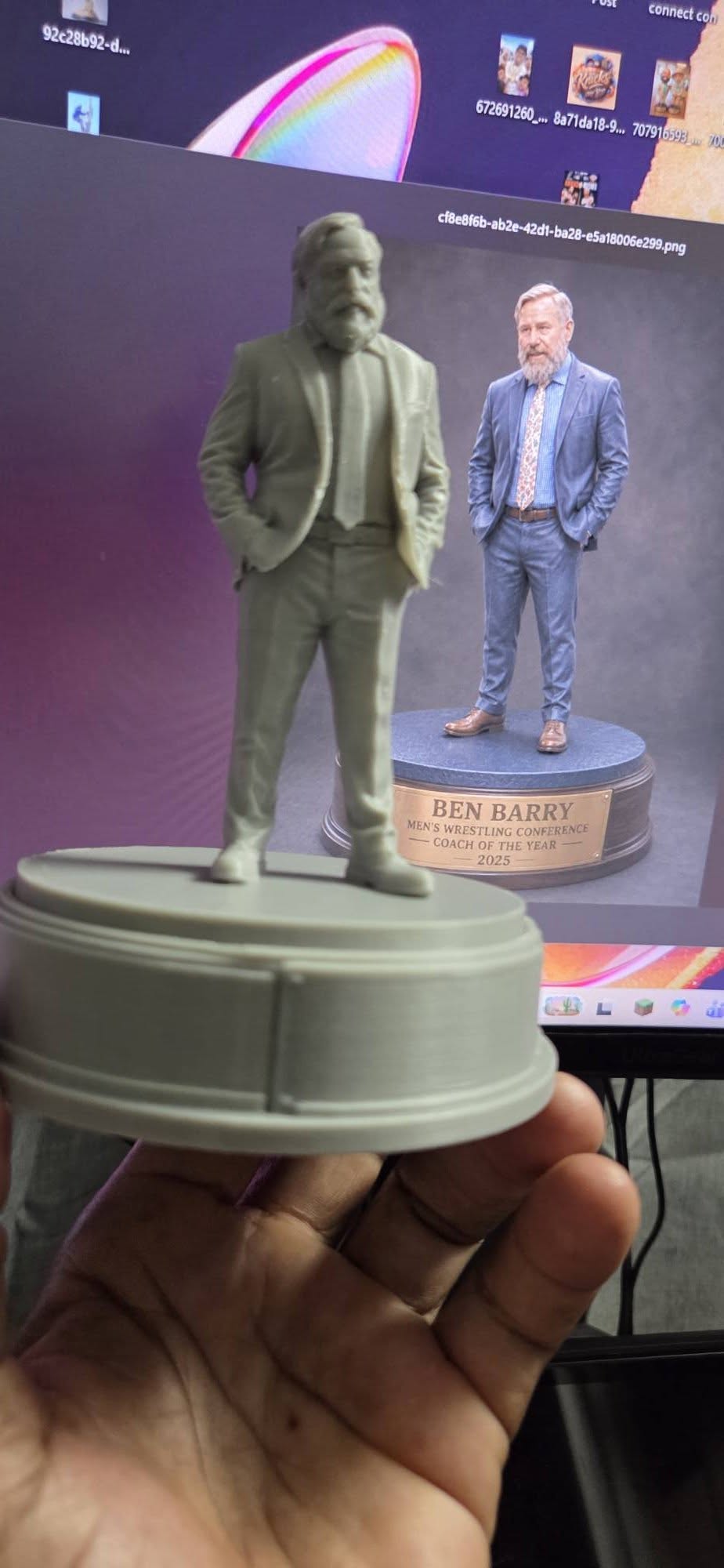 Custom 3D-Printed Full-Body Figurine – Personalized Standing Portrait