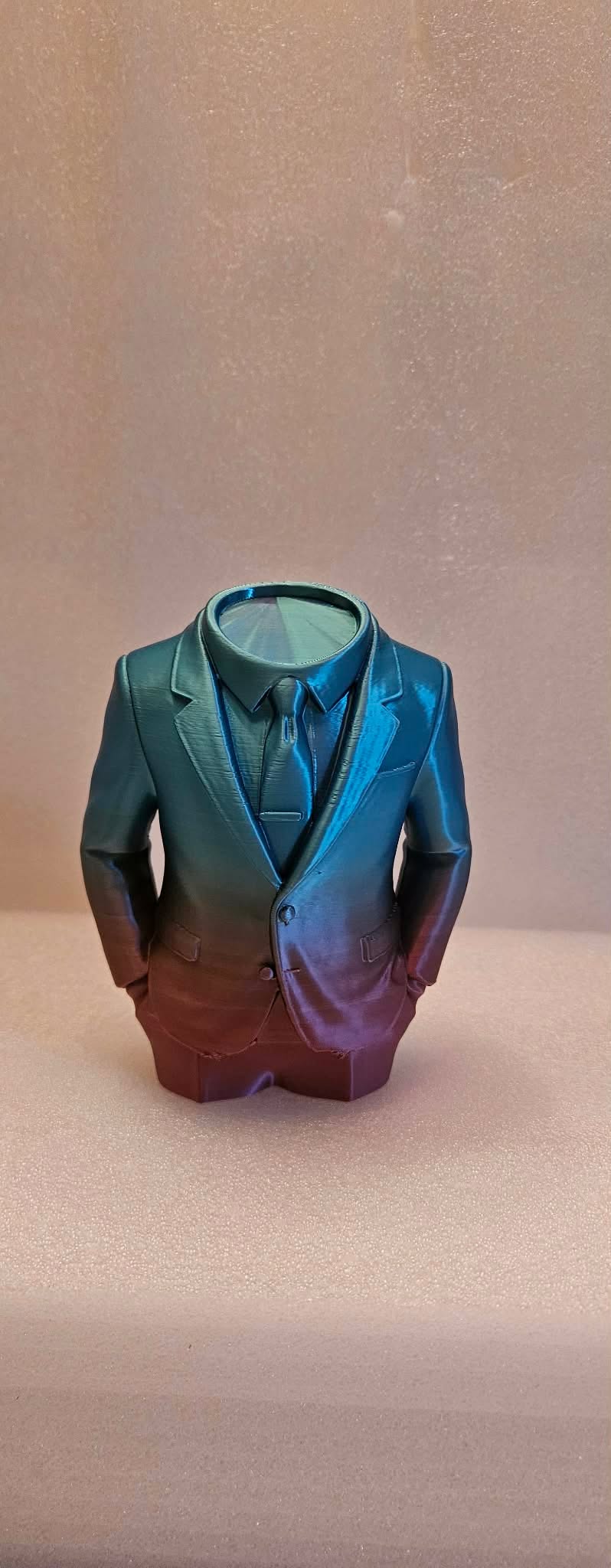3D-Printed Suit Jacket Pen Holder – Executive Desk Organizer
