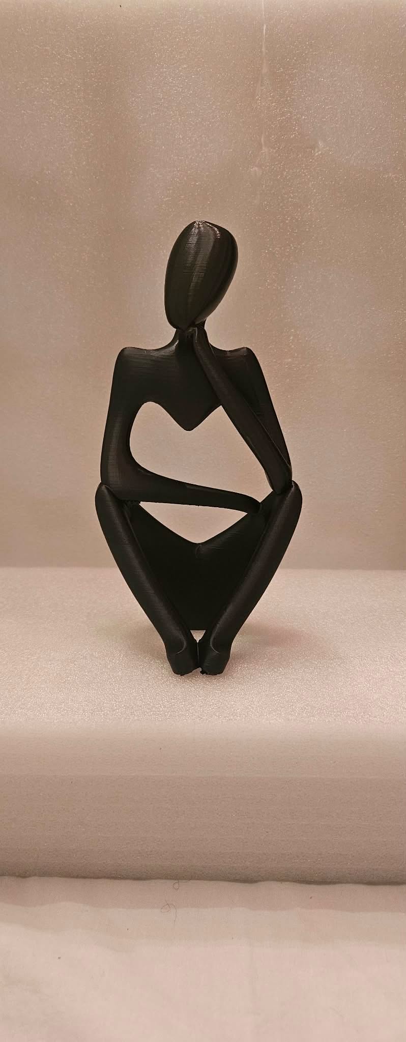 Abstract Thinking Woman 3D Sculpture – Modern Decorative Figurine