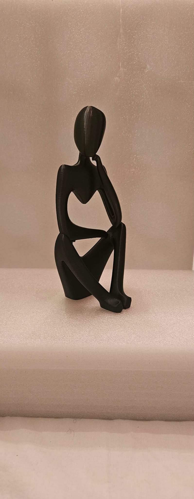 Abstract Thinking Woman 3D Sculpture – Modern Decorative Figurine